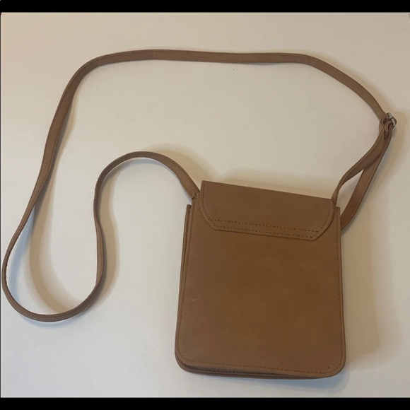 ✨5 x $25 ✨Camel Suede Crossbody Purse - Picture 2 of 4